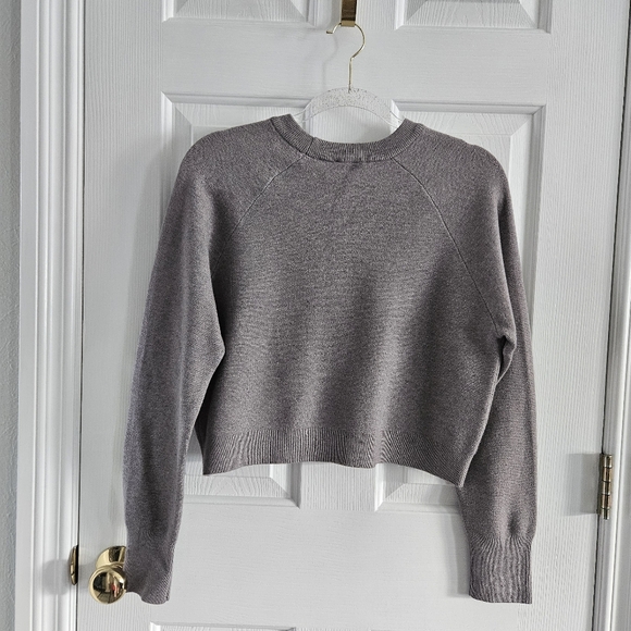 NWOT Hippie Rose Knit Teddy Bear Cropped Sweater - Picture 4 of 8